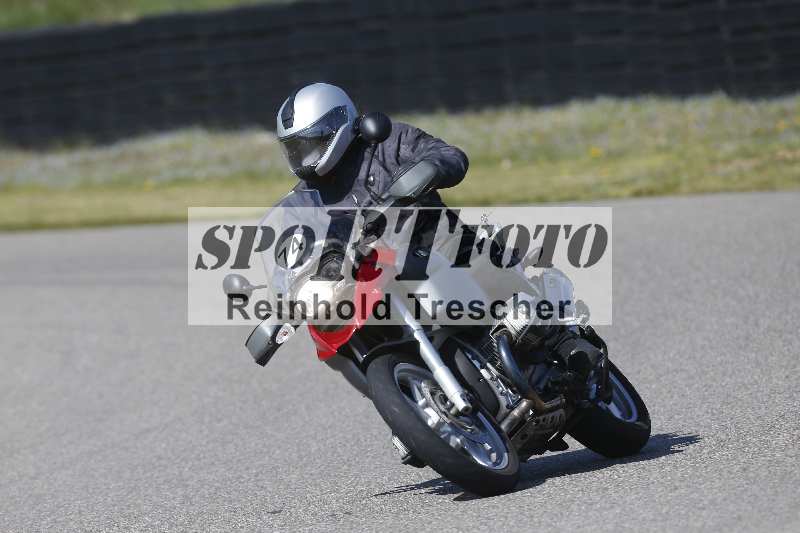 /01 02.04.2026 MAZ ADR/Gruppe gelb Gruppe gruen/74